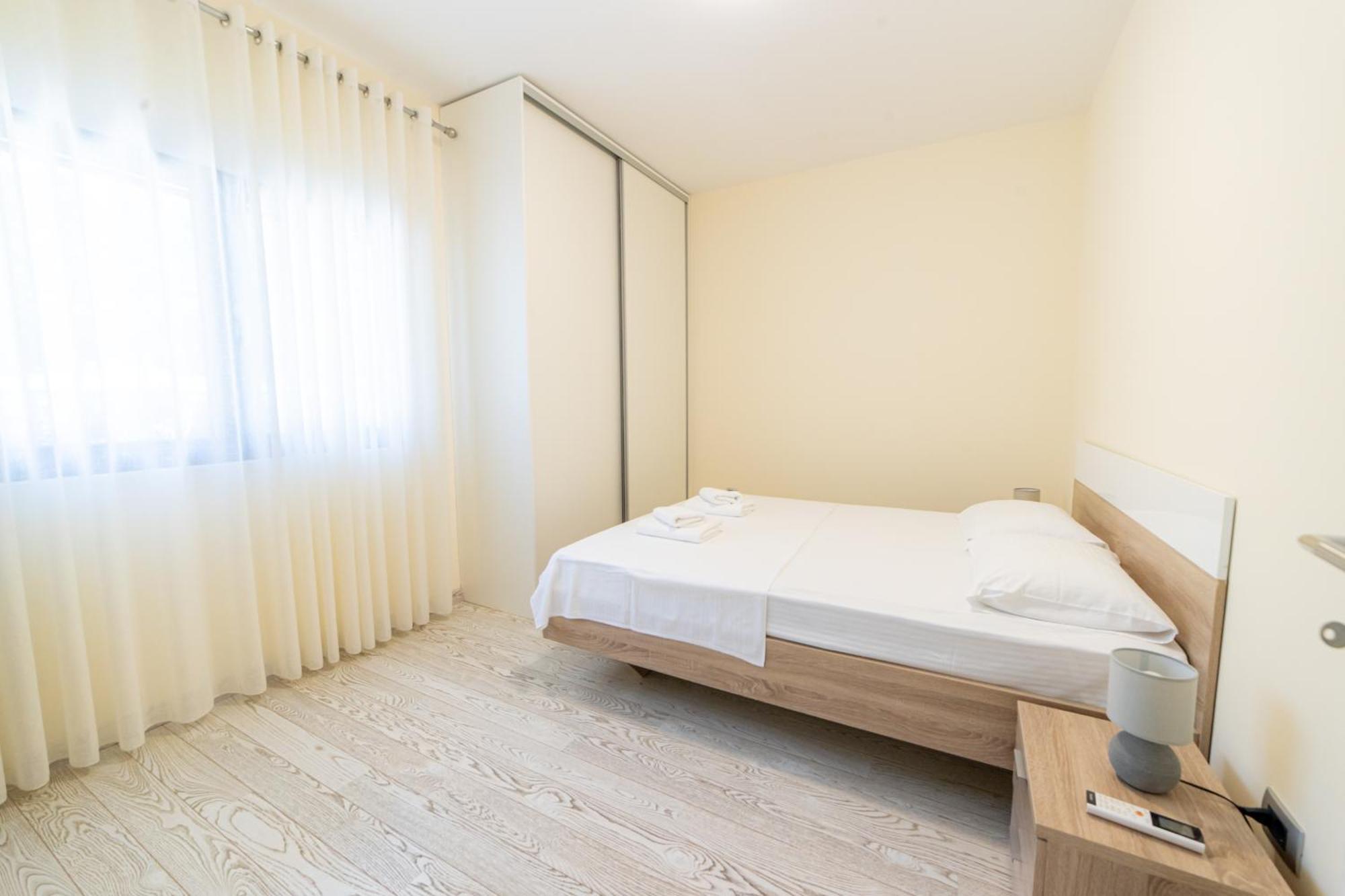 Green Bay Apartments Morinj Kotor Luaran gambar