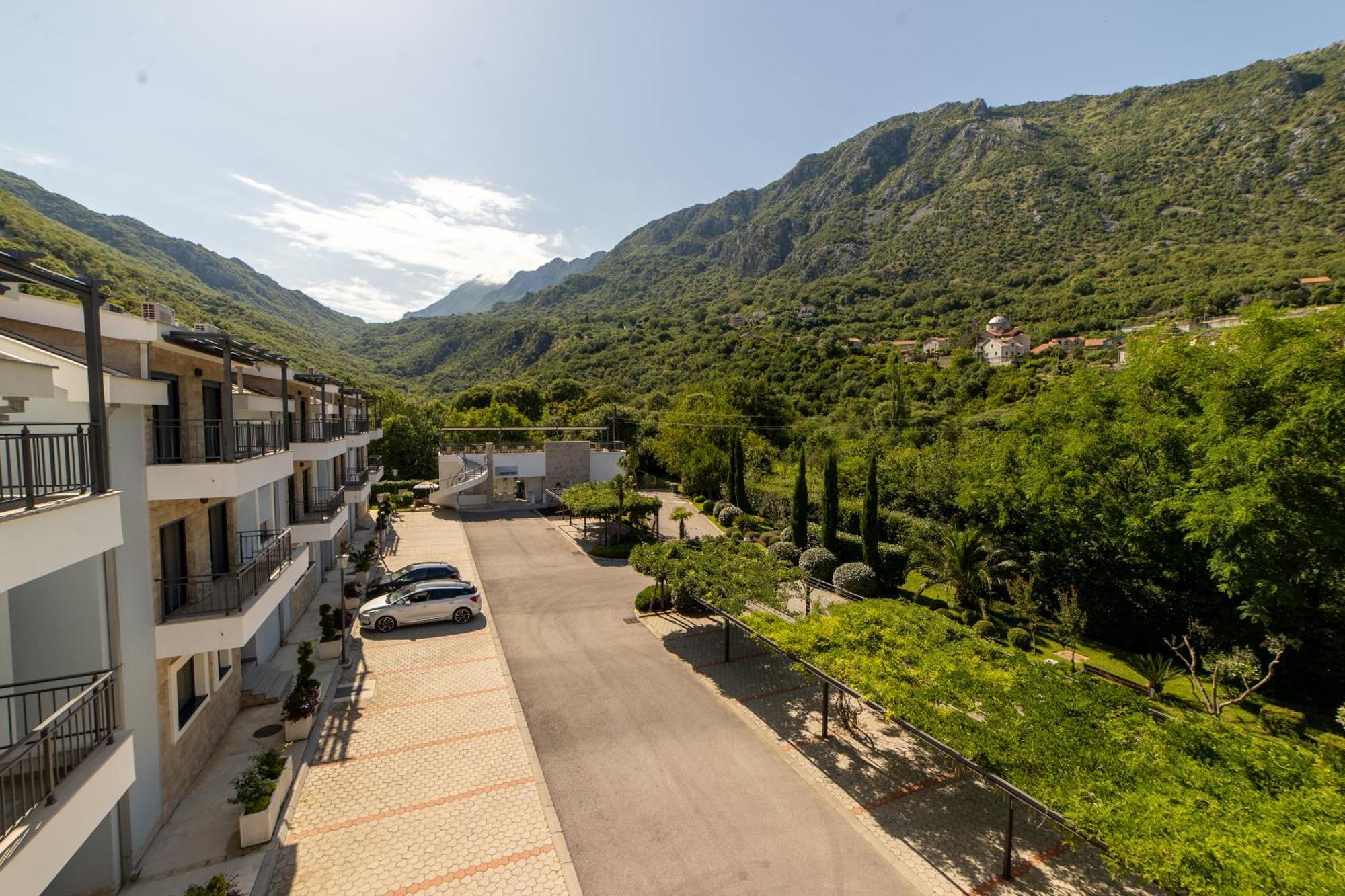 Green Bay Apartments Morinj Kotor Luaran gambar