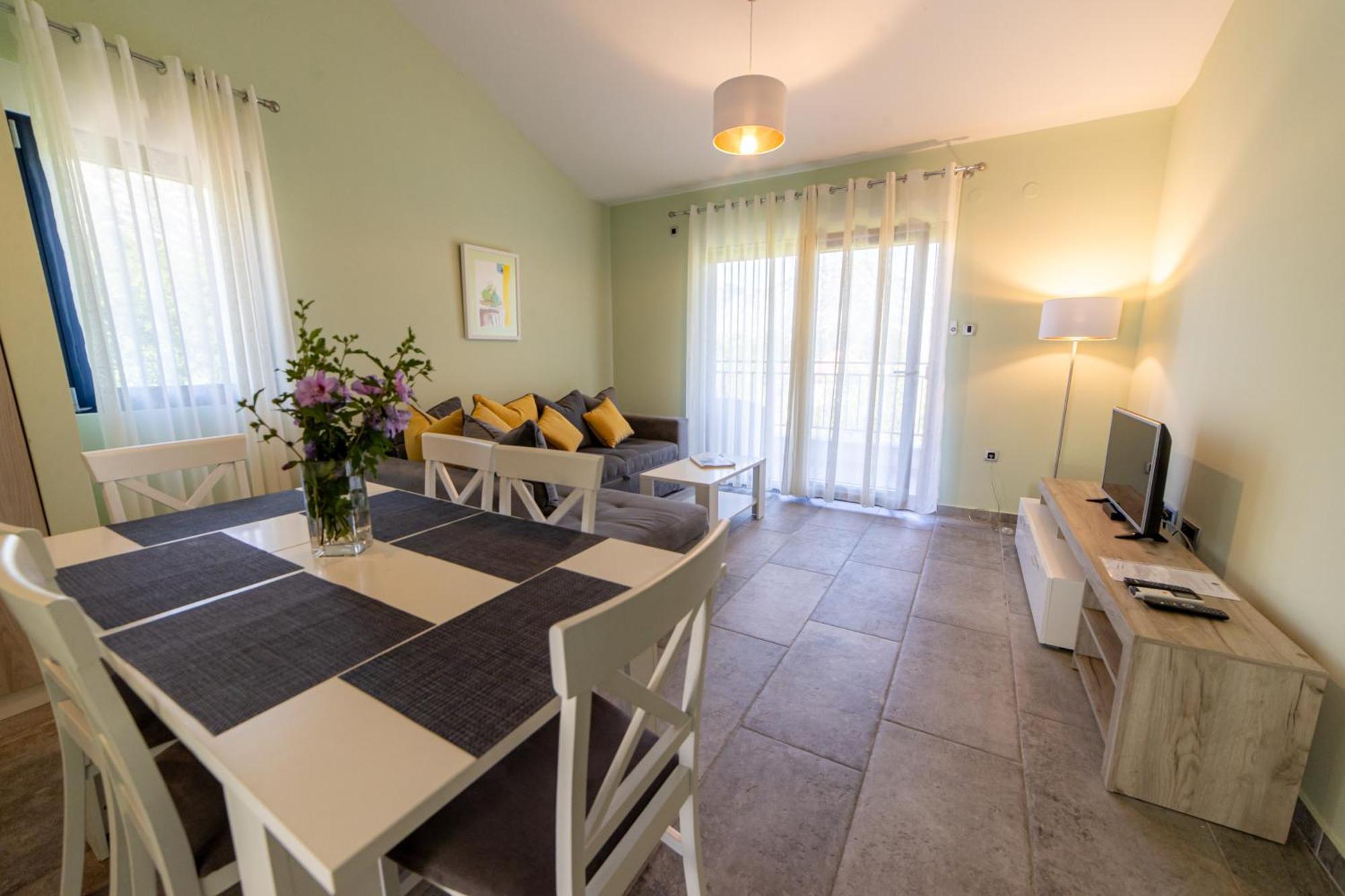 Green Bay Apartments Morinj Kotor Luaran gambar