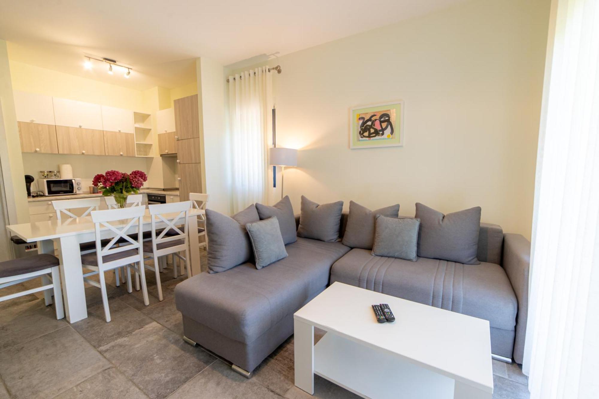Green Bay Apartments Morinj Kotor Luaran gambar