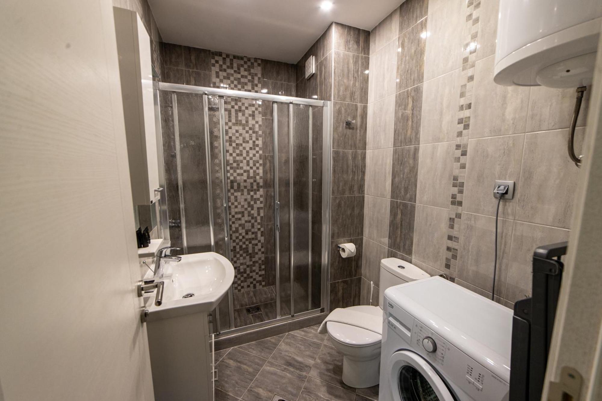 Green Bay Apartments Morinj Kotor Luaran gambar