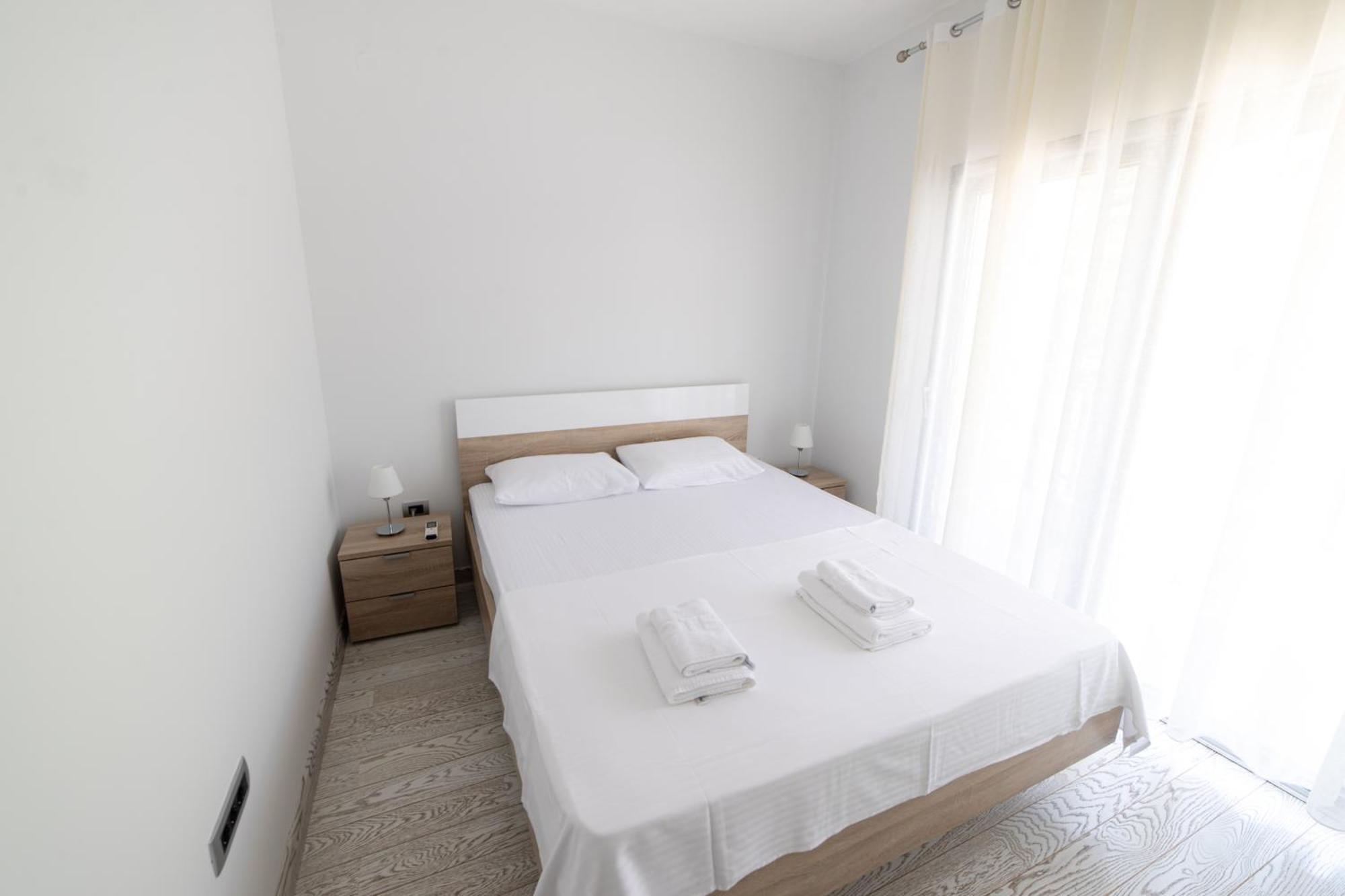 Green Bay Apartments Morinj Kotor Luaran gambar